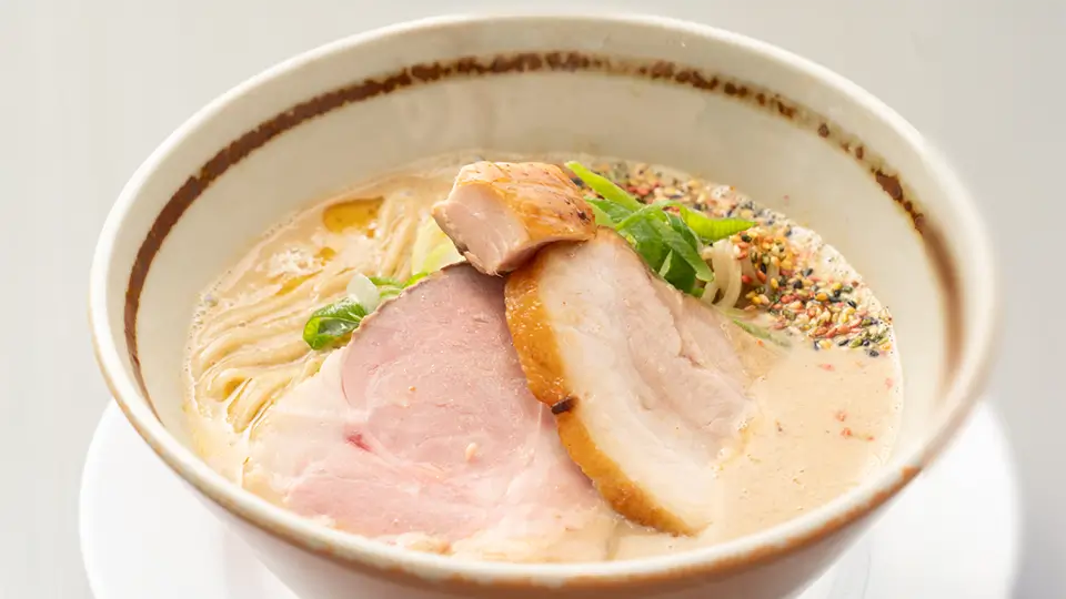 天草大王と阿波尾鶏の鶏どろ醤油そば