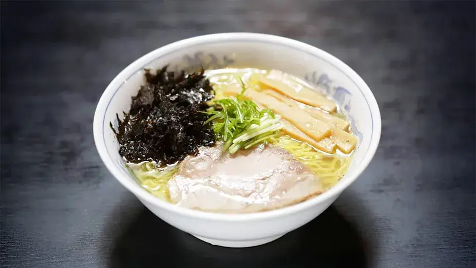 極上淡麗 貝だし潮ラーメン